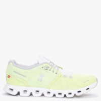 ON RUNNING Cloud 5 Hay Frost Trainers Size: 7