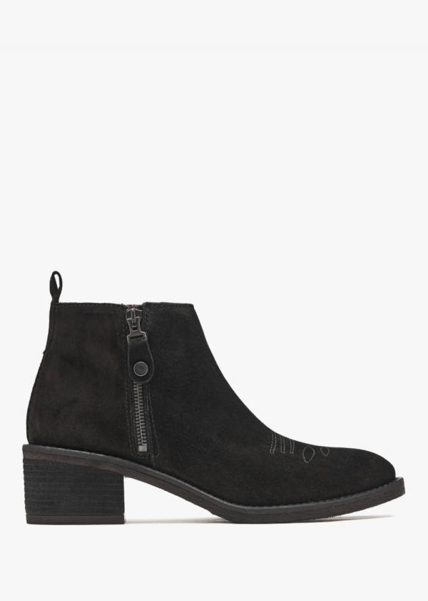 ALPE Ackie Black Suede Western Ankle Boots Size: 41