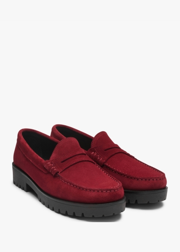 Colour: Burgundy Suede