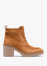 DANIEL Vesta Tan Suede Lace Up Block Heel Ankle Boots Size: 41, Colour