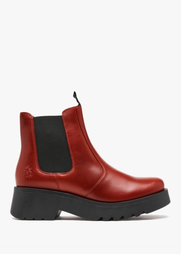 FLY LONDON Medi Red Leather Chunky Chelsea Boots Size: 38