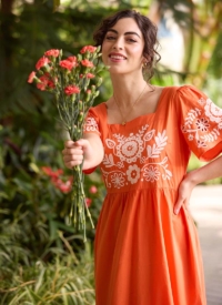 Joanie Clothing Alice Embroidered Square Neck Midi Dress – Orange –  UK 26 (Orange)