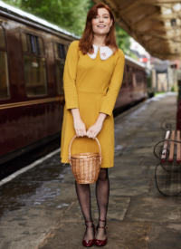 Joanie Clothing Loretta Embroidered Collar Jersey Dress – Mustard –  UK 26  – Sustainable Organic Cotton (Yellow)