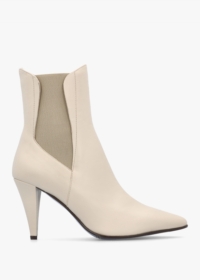 DANIEL Nelly Cream Leather Cone Heel Chelsea Boots Size: 41, Colour: W