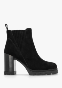 DANIEL Selly Black Suede Block Heel Chelsea Boots Size: 40, Colour: Bl