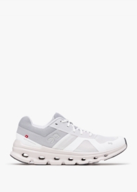 ON RUNNING Cloudrunner White Frost Trainers Size: 4, Colour: White Fab